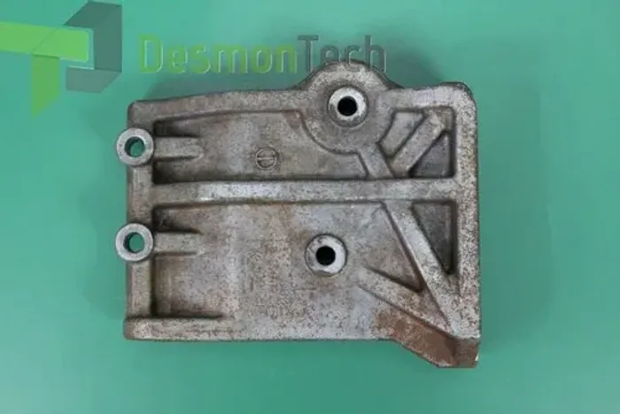 Suporte Do Compressor Do Ar Condicionado Pajero Tr4 2010