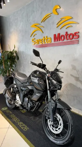 Yamaha FZ15 ABS 2023 - Preta