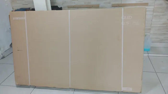 Vendo TV na Caixa 75 polegadas Samsung 