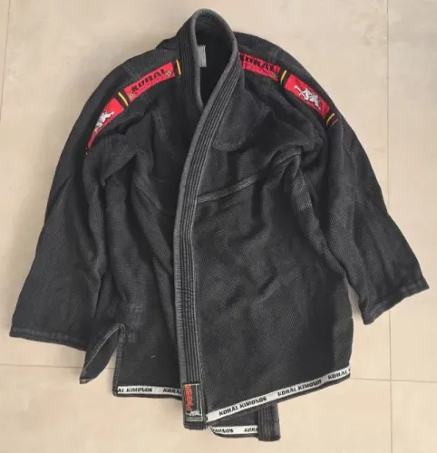 Kimono Koral Preto A3
