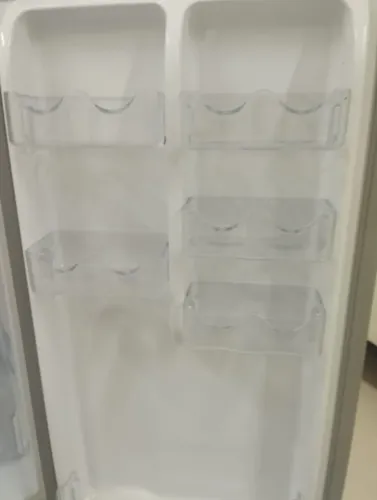 Frigobar Electrolux Branco Compacto - Seminovo