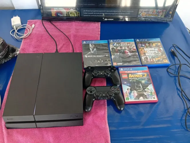 Playstation 4 fat