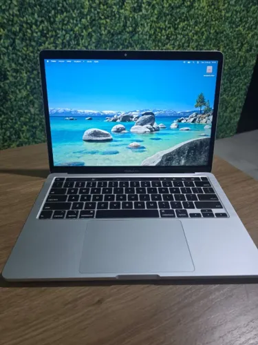 MacBook Pro 13 2020 i5 16GB RAM 512GB SSD Touchbar Perfeita Na Caixa Com Garantia