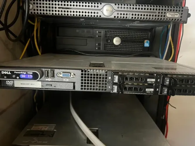 Servidor Dell Poweredge 1950 perfeito já vai pronto pra usar