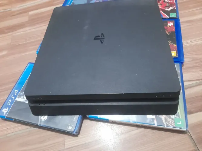 Ps4 slim funcionando mas desliga sozinho