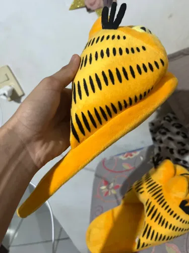 pantufa do garfield tamanho g 32ao38 em perfeito estado