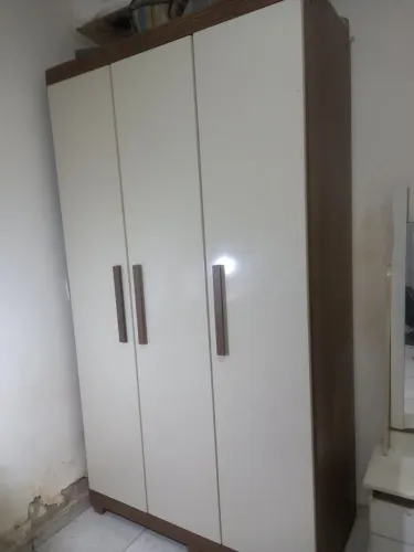 Guarda Roupa