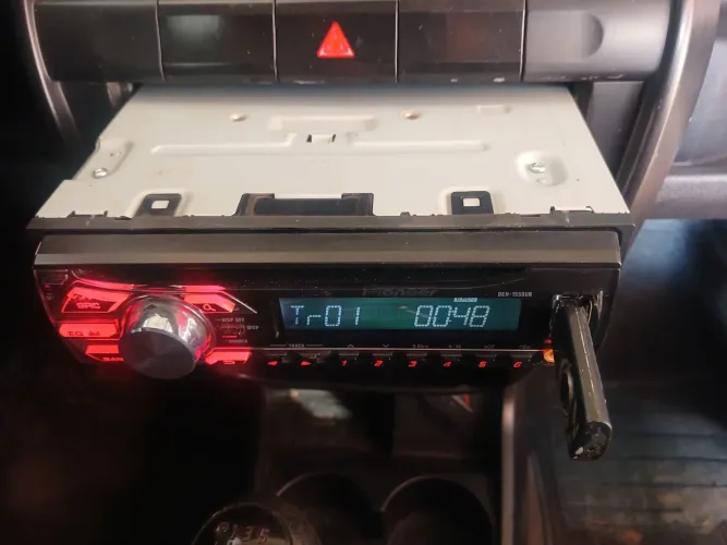 Rádio Pioneer usb 