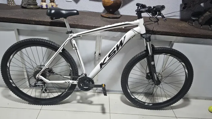 Bicicleta marca KSW