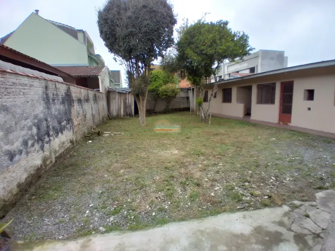CASA PARA LOCAÇÃO EM SANTA FELICIDADE