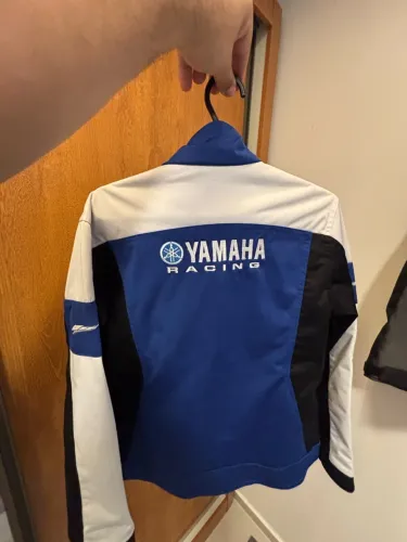 Jaqueta Yamaha