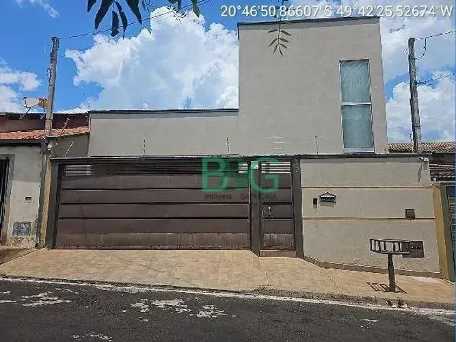 Casa com 3 dormitórios à venda, 192 m² por R$ 360.177,26 - Centro - Monte Aprazível/SP