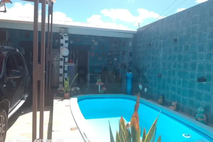 Casa a venda com piscina em Riacho Doce, Maceió!