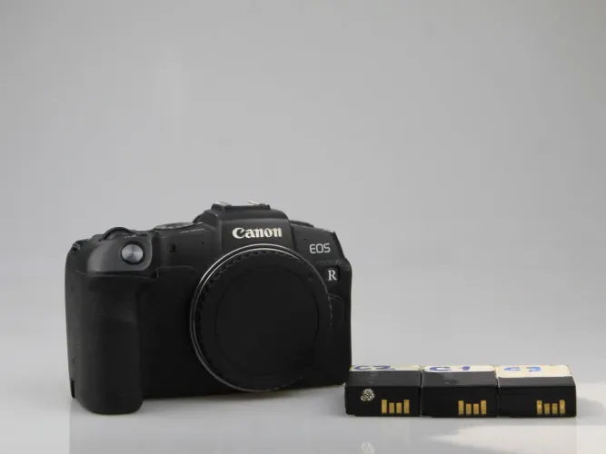 Canon eos rp