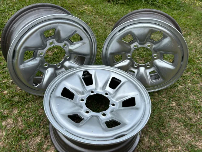 Roda de ferro Hilux 