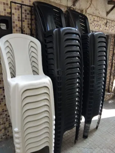 Cadeira Plástica Sumplast Tyler FJ55 BISTRÔ NOVA