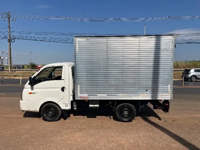 Hyundai HR 2.5 TCI Diesel (rs/rd) 2017