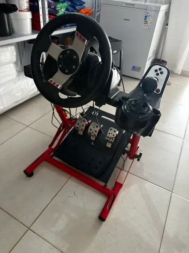 Vendo Suporte c/ volante Logitech G27 ou troco por Bike normal ou motorizada