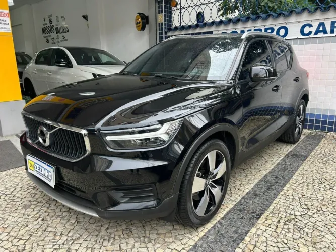 Volvo XC40 XC 40 T-4 Momentum 2.0 190cv FW 2021