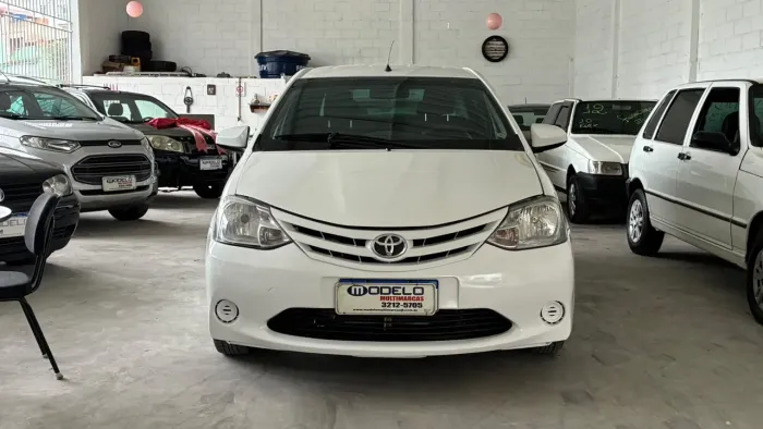 Toyota Etios X Sedan 1.5 Flex 16V 4P Mec. 2016