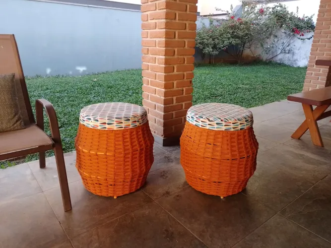 Duas Banquetas
