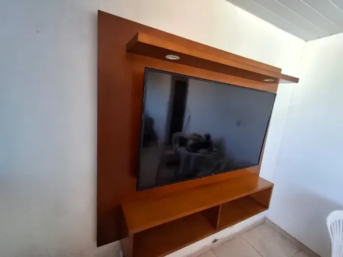 Painel Para TV (1,80m x 1,80) até 65 Polegadas