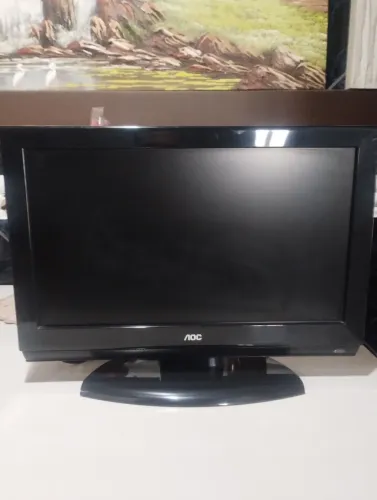 TV AOC 19 