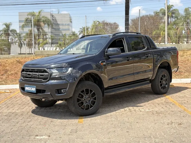 Ford Ranger Black 2.2 4X2 CD Diesel AUT 2023