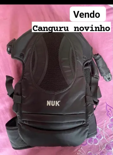 Vendo canguru novinho ,250$ ,não tem marca de uso ,4 formas de uso ,