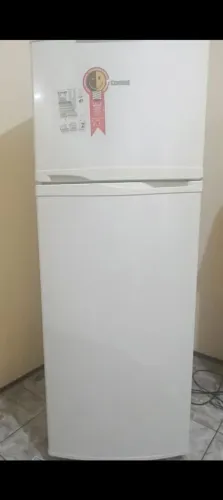 Geladeira Consul