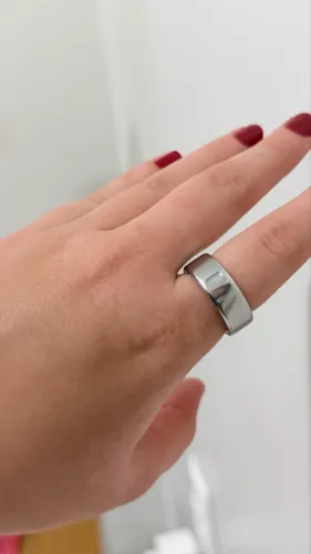 Oura ring 4 tamanho 8 usado perfeito estado