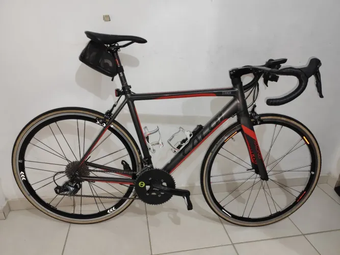 Bicicleta Caloi Strada Racing