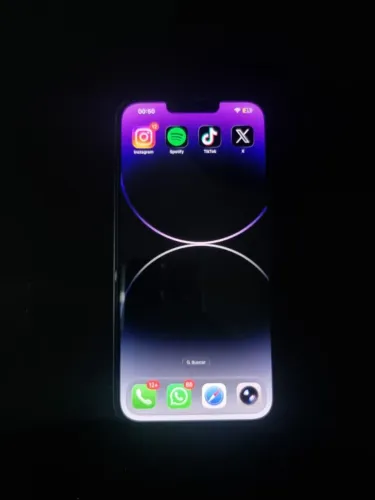 iPhone 14 Plus 5G Todo Original em Ótimo Estado - 94% da Bateria - 128gb - Roda Tudo