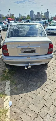 Chevrolet Corsa Sedan Super Milenium 1.0 MPFI 16V 2002