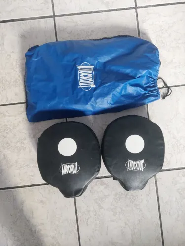 Manoplas de boxe Knockout