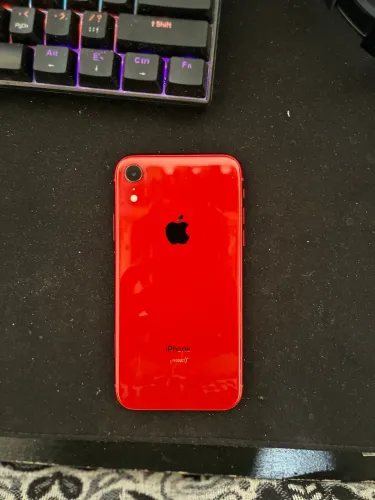 iphone XR - 64GB