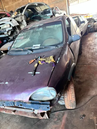 Peças Corsa Hatch 2 Portas - Motor Câmbio Lataria - DETRAN