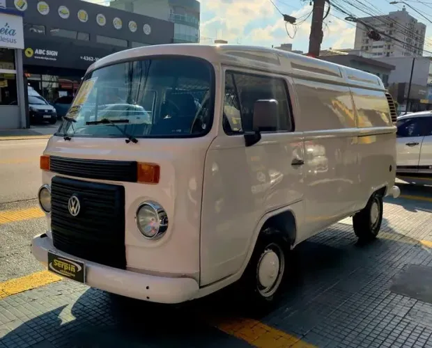 Volkswagen Kombi Furgão 1.4 MI Total Flex 8V 2012