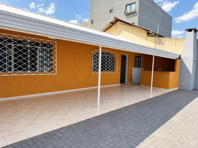 Casa para locação no coração de Foz do Iguaçu - Centro