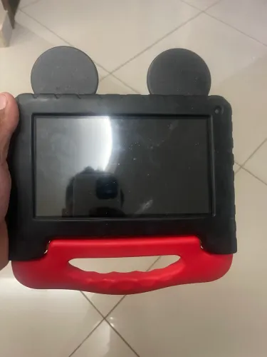 Tablete usado, so troca a bateria e ta novo