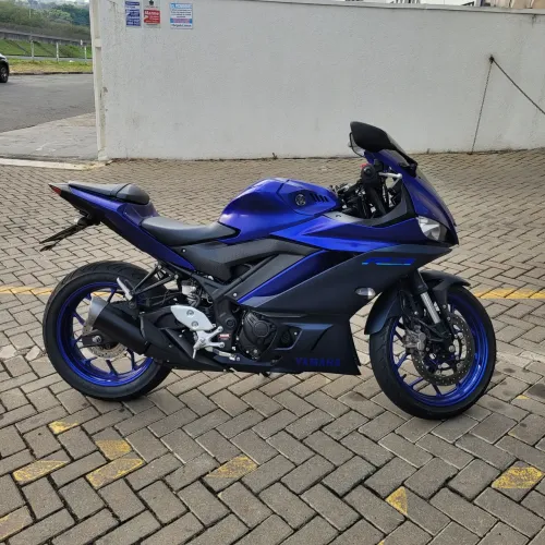Yamaha R3 2024 impecável aceito cartão na troca considerar tabela fipe