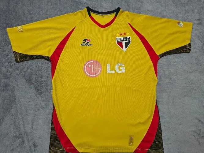 Camisa Oficial São Paulo 2004-2005 Topper Treino, #10, tamanho G (58x75cm).