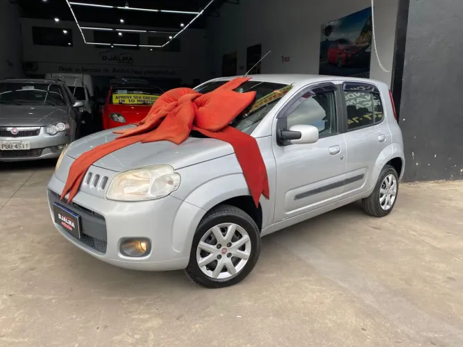 Fiat Uno Vivace/rua 1.0 EVO Fire Flex 8V 5P 2013