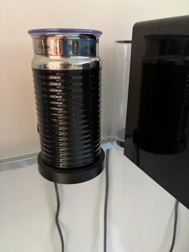 Cafeteira Nespresso + Aeroccino