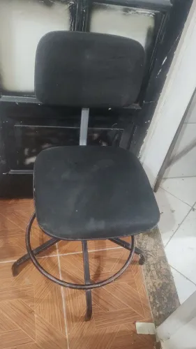 cadeira de escritório preta