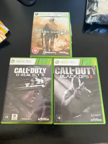 Lote 3 Jogos Call of Duty Xbox 360 / One / Series X (Black Ops 2, Ghosts, MW2)