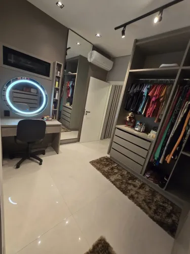 Vendo casa condomínio Uberaba