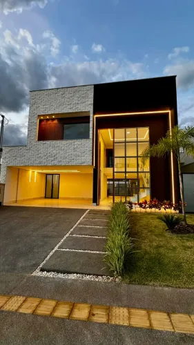 Jardins Barcelona Sobrado Alto Padrão 3 suítes - piscina com sauna - 4 vagas de garagem
