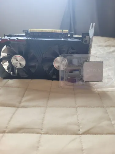 Placa de vídeo gtx 1050ti 4gb processador ryzen 3 1200 funcionando 