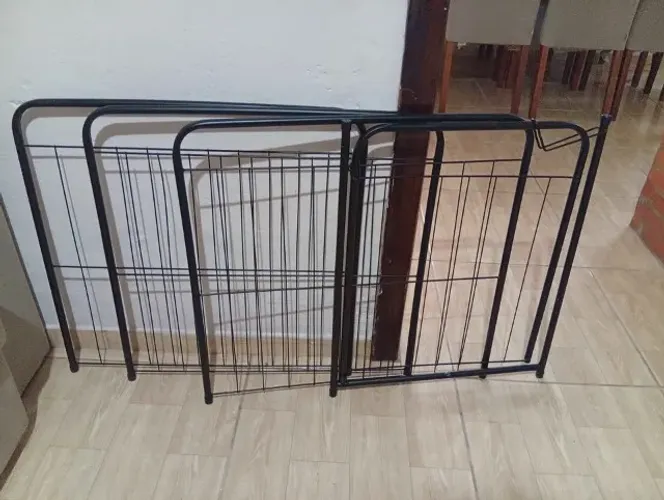 CERCADO COM PORTAO PARA PETS